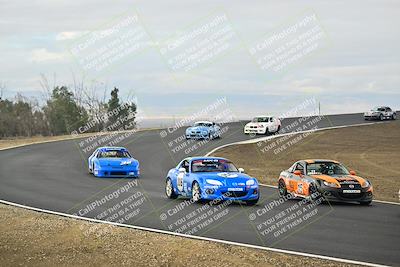 media/Jan-26-2025-CalClub SCCA (Sun) [[cfcea7df88]]/Group 1/Race/